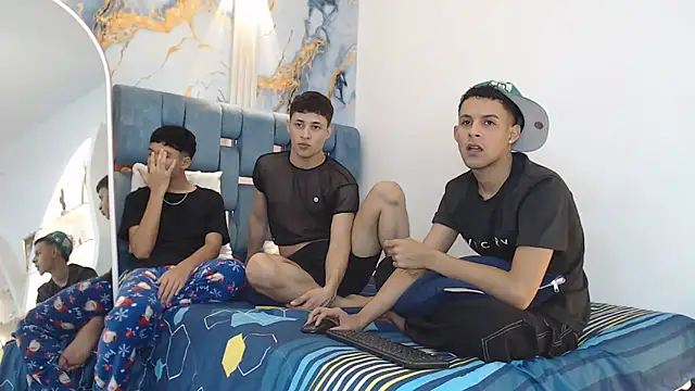 GRETTY BOYS online show from 18, 12, 2025