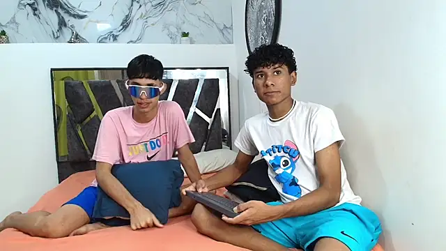 LONDON BOYS1 online show from 18, 11, 2025