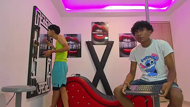 LONDON BOYS1 online show from 16, 9, 2025