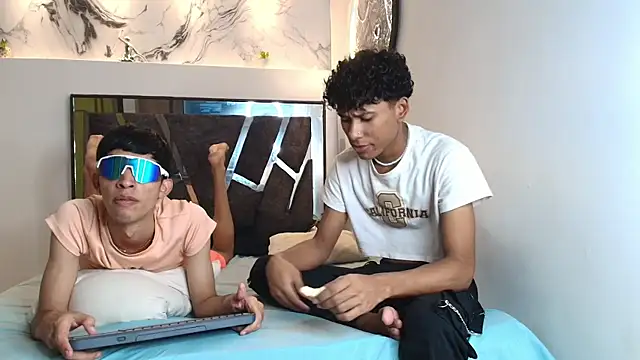 LONDON BOYS1 online show from 11, 11, 2025