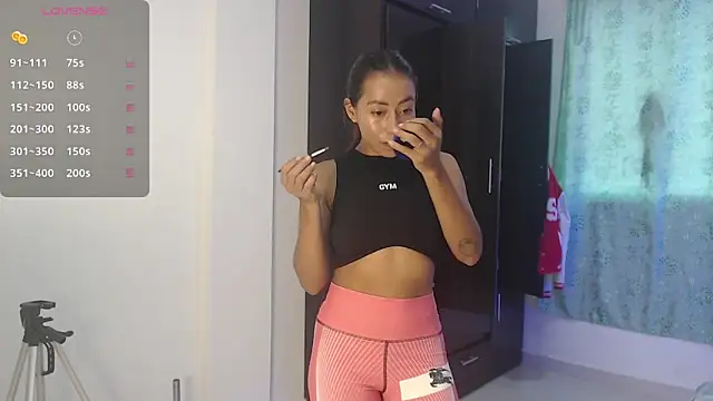 Aprill18  online show from 13, 11, 2025