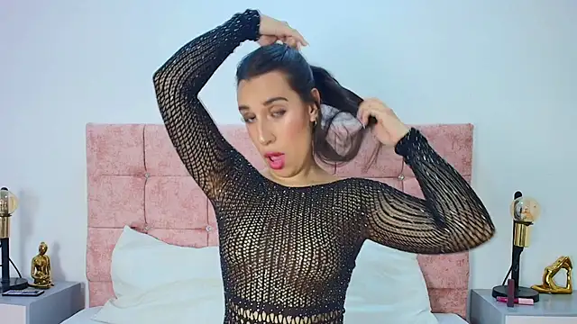 Snapshot of _BellaBrown chatting on 24, 9, 2025 BellaBrown online show from 24, 9, 2025