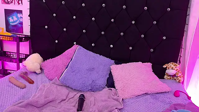 lizz bela1 online show from 8, 10, 2025