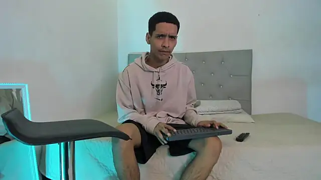 twinkDuohot online show from 21, 10, 2025