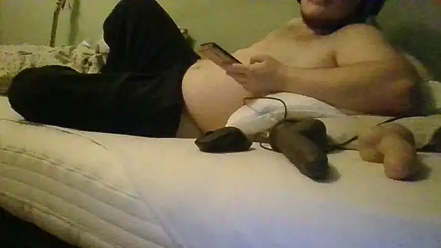 HornyCrowBird online show from 4, 4, 2026