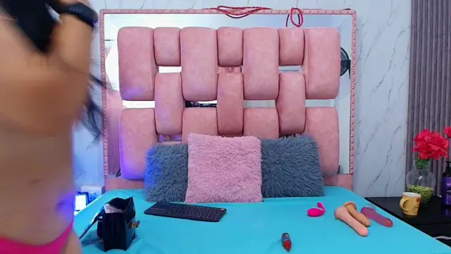 SofiaSommers online show from 29, 11, 2025