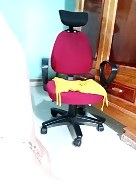 Tasu774 online show from 12, 11, 2025