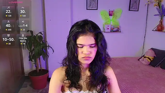 emycarver09 online show from 1, 11, 2025