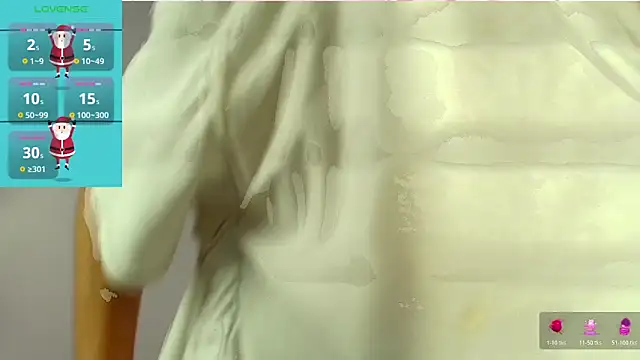 emycarver09 online show from 12, 1, 2026