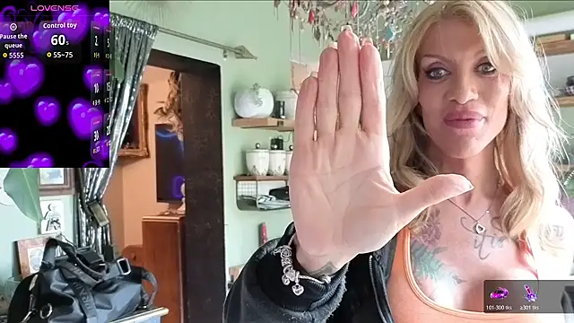 xl uk top trans online show from 23, 3, 2026