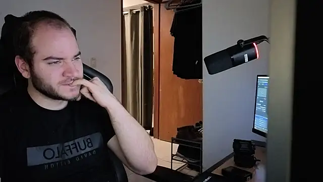 Paul00474 online show from 6, 11, 2025