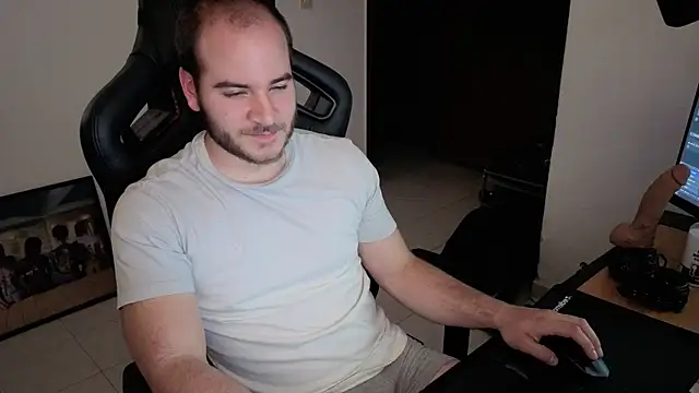 Paul00474 online show from 24, 9, 2025