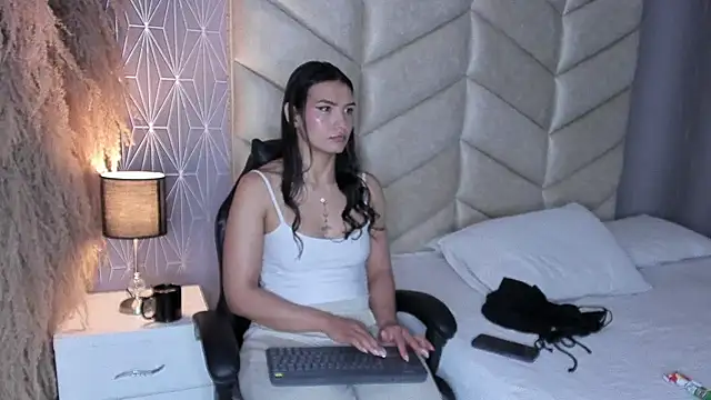 samiradoll online show from 5, 11, 2025