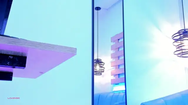 ArianaSantana online show from 23, 10, 2025