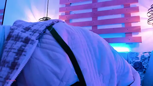 ArianaSantana online show from 2, 10, 2025