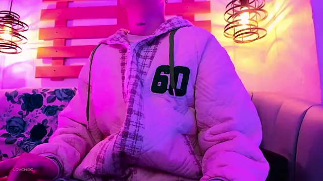 ArianaSantana online show from 3, 10, 2025