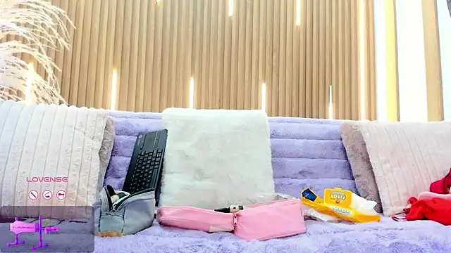 ArianaSantana online show from 30, 11, 2025