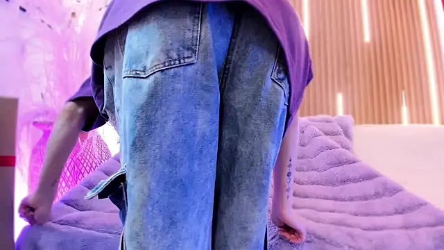 ArianaSantana online show from 19, 12, 2025