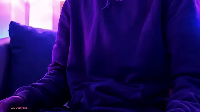 ArianaSantana online show from 28, 10, 2025