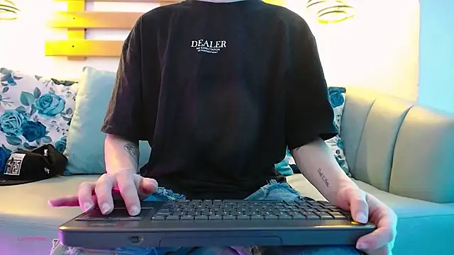 ArianaSantana online show from 5, 10, 2025