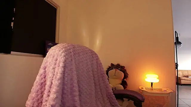 violethun  online show from 19, 10, 2025