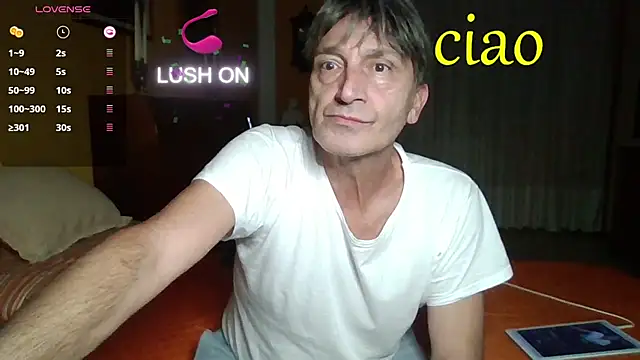 Snapshot of lattediyak chatting on 27, 10, 2025 lattediyak online show from 27, 10, 2025