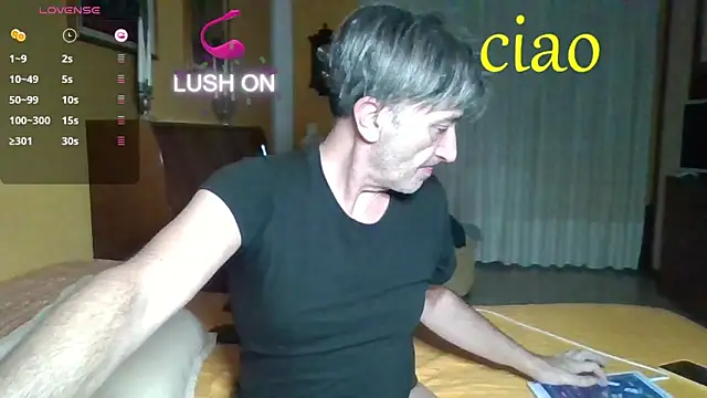 Snapshot of lattediyak chatting on 10, 11, 2025 lattediyak online show from 10, 11, 2025