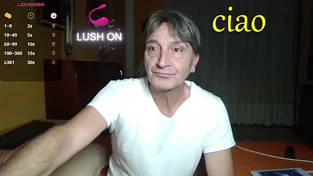 Snapshot of lattediyak chatting on 6, 11, 2025 lattediyak online show from 6, 11, 2025