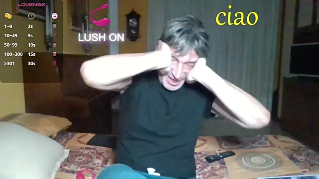 Snapshot of lattediyak chatting on 19, 12, 2025 lattediyak online show from 19, 12, 2025