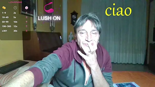 Snapshot of lattediyak chatting on 6, 10, 2025 lattediyak online show from 6, 10, 2025