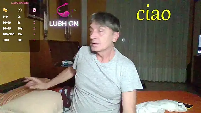 Snapshot of lattediyak chatting on 13, 10, 2025 lattediyak online show from 13, 10, 2025