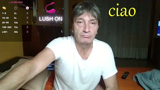 Snapshot of lattediyak chatting on 1, 11, 2025 lattediyak online show from 1, 11, 2025