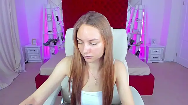 MilaAddams online show from 15, 5, 2026