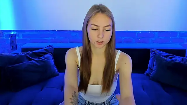 MilaAddams online show from 3, 10, 2025