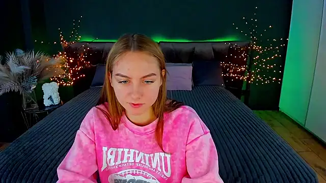 MilaAddams online show from 29, 11, 2025