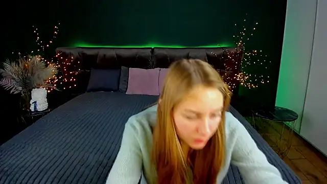 MilaAddams online show from 27, 11, 2025