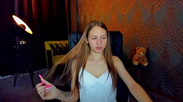 MilaAddams online show from 24, 7, 2026