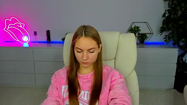 MilaAddams online show from 16, 11, 2025