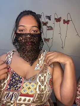 Kristyqueen online show from 6, 10, 2025