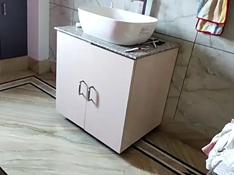 Snapshot of NehaQn chatting on 4, 11, 2025 NehaQn online show from 4, 11, 2025