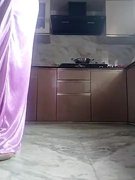 Snapshot of NehaQn chatting on 18, 9, 2025 NehaQn online show from 18, 9, 2025