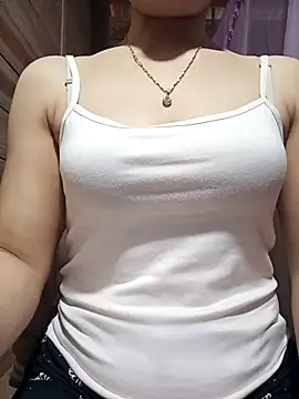 LucyyLy online show from 14, 2, 2026