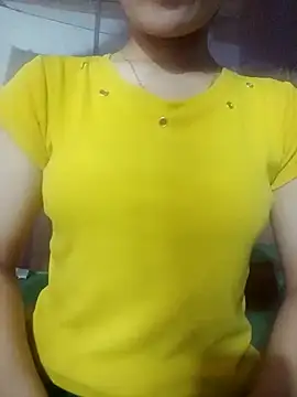 LucyyLy online show from 15, 10, 2025