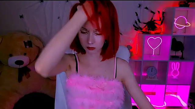 KimBoydd online show from 15, 10, 2025