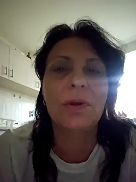 jessyca  online show from 18, 11, 2025