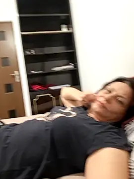 jessyca  online show from 24, 11, 2025