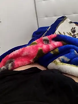 Yazaza1999 online show from 27, 9, 2025