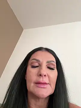 Nola Luxx-offiziell online show from 12, 11, 2025