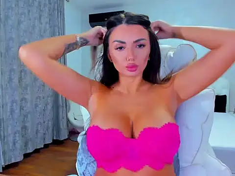 EllaElla90 online show from 9, 11, 2025