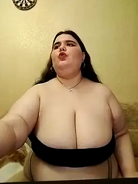 Snapshot of Vllada_Brattz chatting on 16, 5, 2026 Vllada Brattz online show from 16, 5, 2026